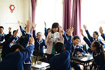 老年大鸡吧肏屄君谊中学“新初中”